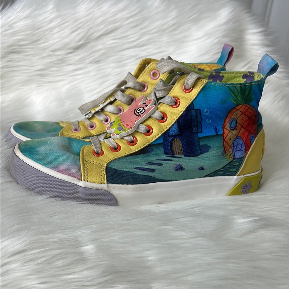 Artistic Yellow and Blue High-Top SpongeBob SquarePants Sneakers